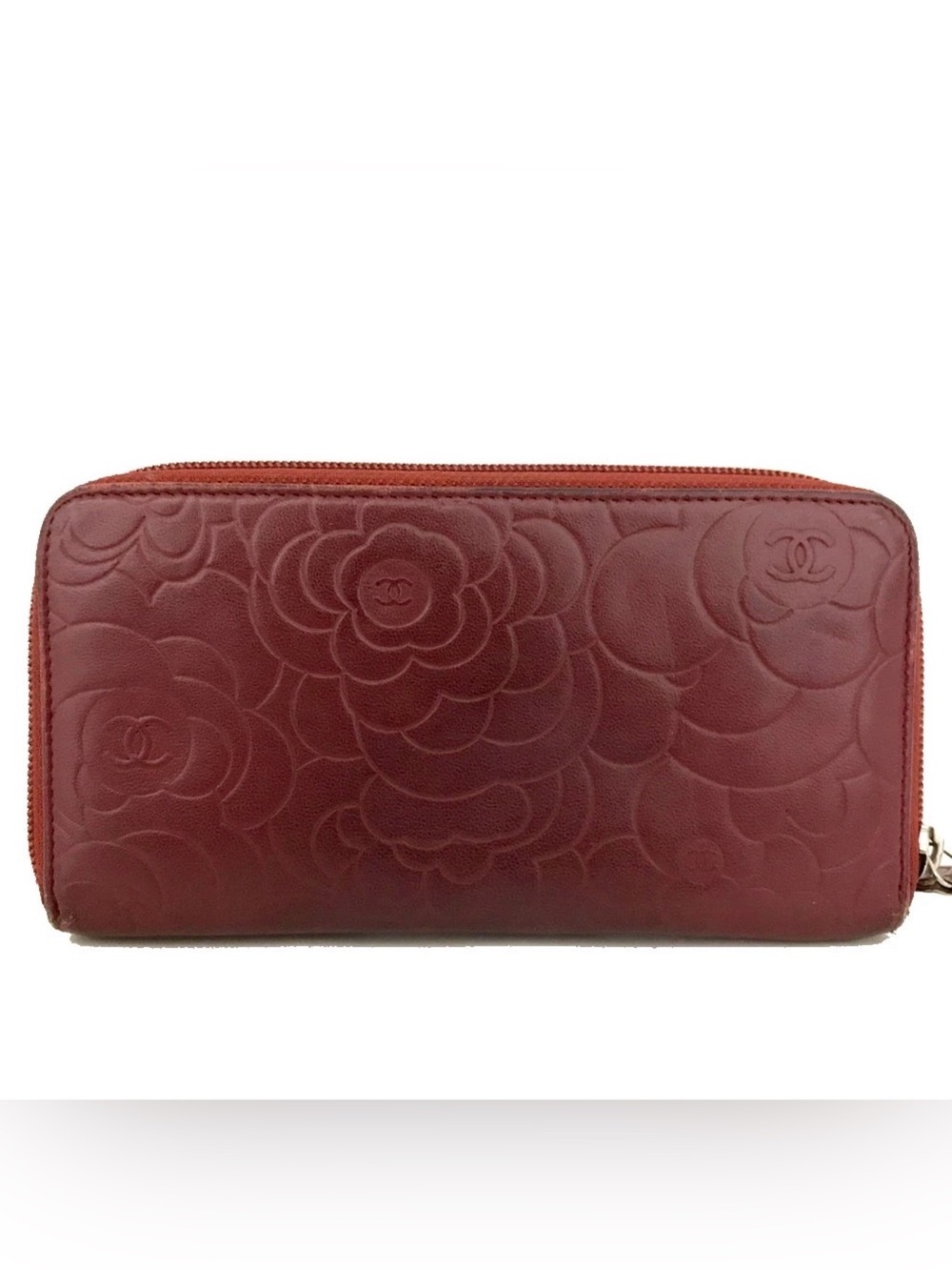 CHANEL Burgundy Camellia Embossed Leather Zip Wallet with CC Logo - Picture 4 of 6